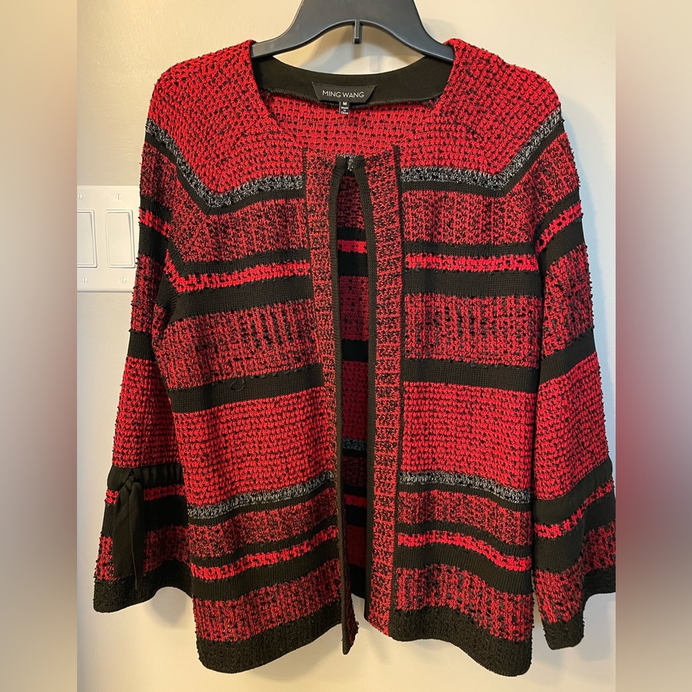 Ming Wang Medium Red & Black open front jacket